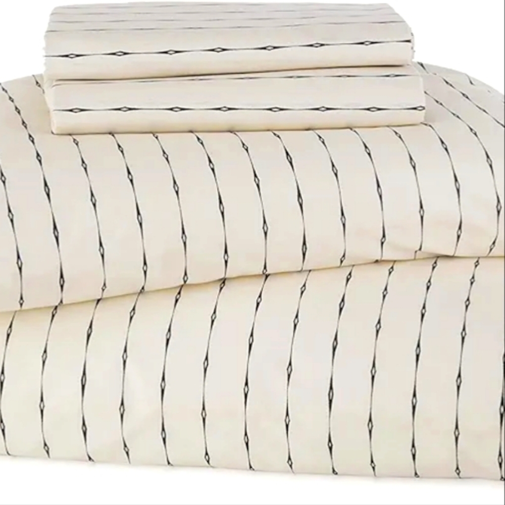 Utica Twin Xl Percale Sheet Set euc